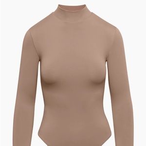 NWT Aritzia Babaton Contour Turtleneck Bodysuit - M